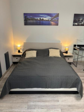 Lovely condo in the heart of Warsaw Piękne mieszkanie w samym sercu Warszawy